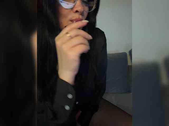 _Ylia_ webcam