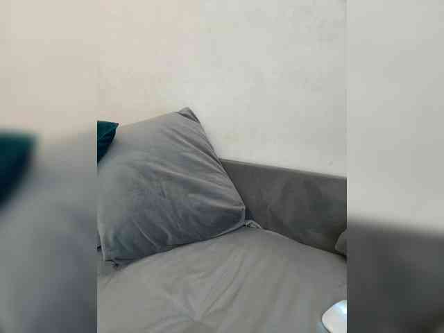 _ylia_'s live room