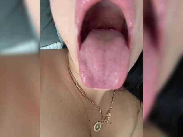 _Ylia_ webcam