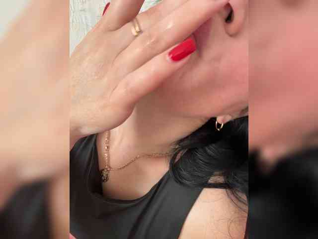 _Ylia_ webcam