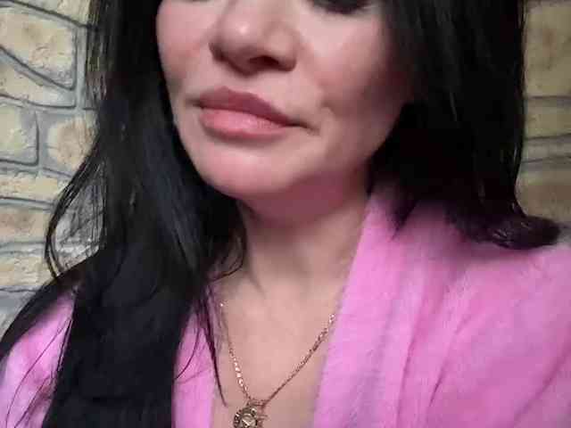 _Ylia_ webcam