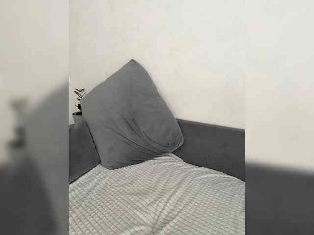 _Ylia_ webcam