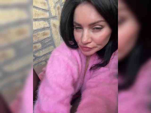 _Ylia_ webcam