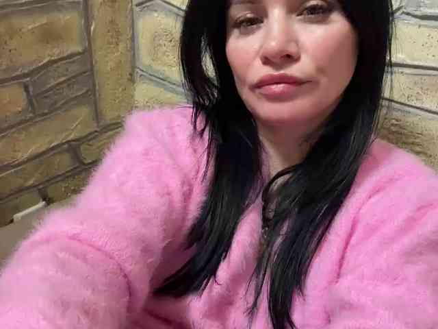_Ylia_ webcam