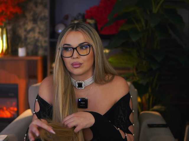 EvaSunderland live cam on BongaCams