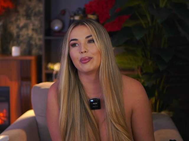 EvaSunderland live cam on BongaCams
