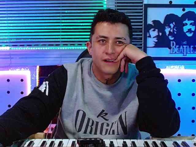 DARKO0717A Live Webcam on BongaCams