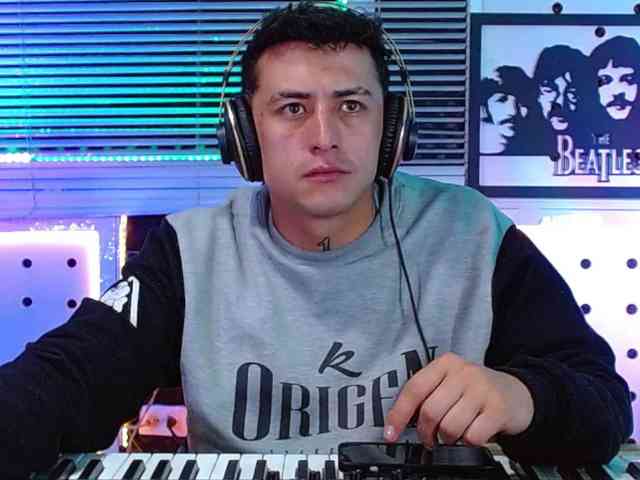 DARKO0717A Live Webcam on BongaCams