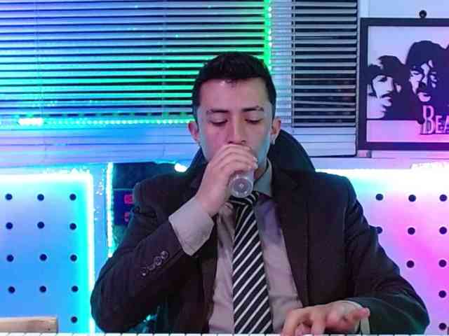DARKO0717A Live Webcam on BongaCams