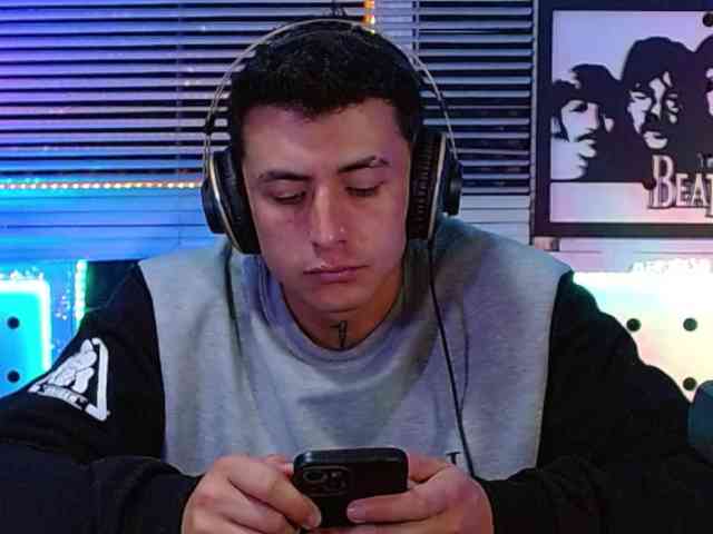 DARKO0717A Live Webcam on BongaCams