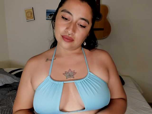LisaHadwin live cam on BongaCams