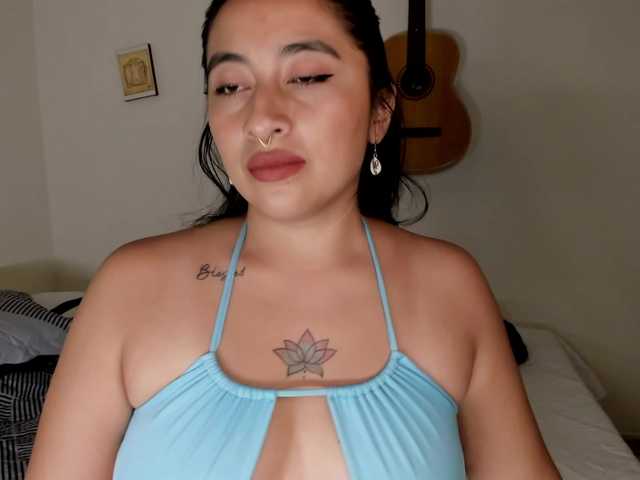LisaHadwin live cam on BongaCams