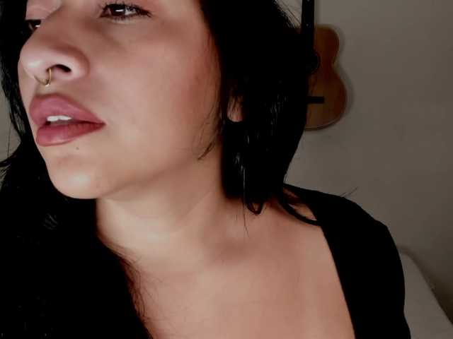 LisaHadwin live webcam show
