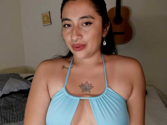 LisaHadwin live cam on BongaCams
