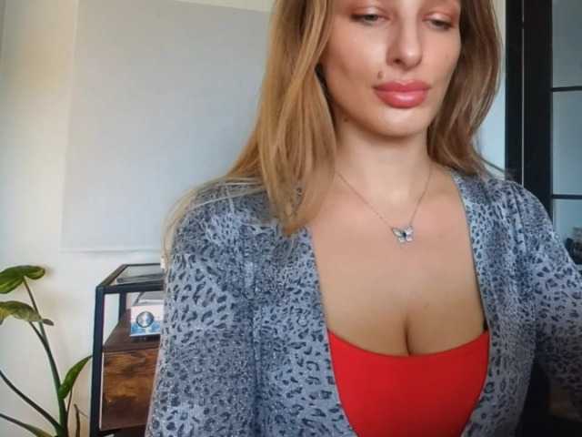 MarilynShow's BongaCams show and profile