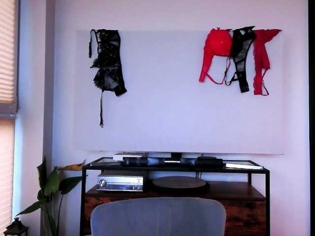 MarilynShow live cam on BongaCams