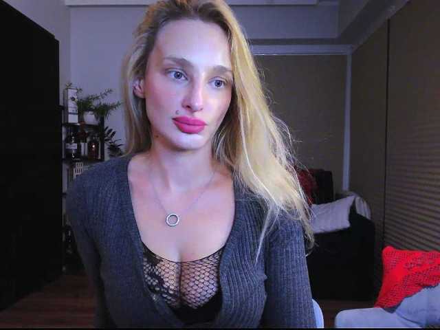 MarilynShow live cam on BongaCams