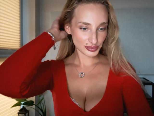 MarilynShow live cam on BongaCams