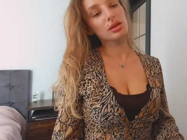 MarilynShow's BongaCams show and profile