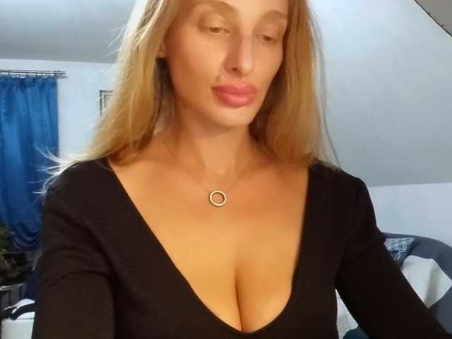 MarilynShow Прямой эфир на BongaCams