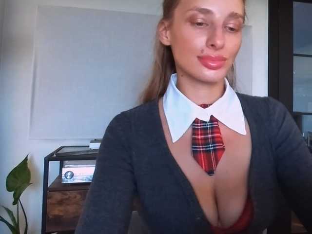 MarilynShow webcam