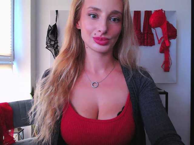 MarilynShow live cam on BongaCams