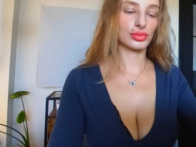 MarilynShow's BongaCams show and profile