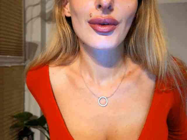 MarilynShow webcam