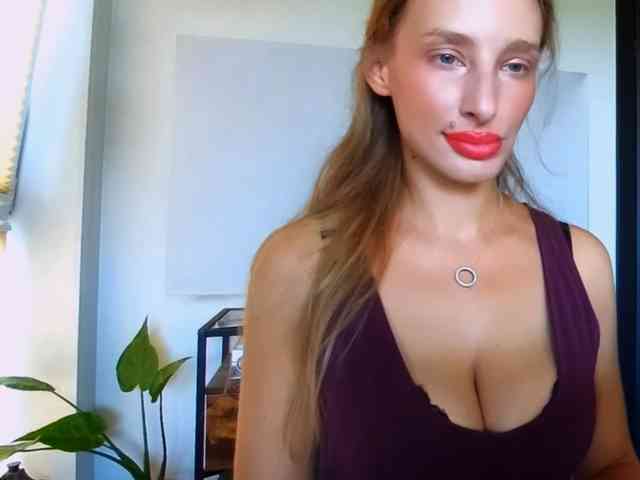 MarilynShow webcam