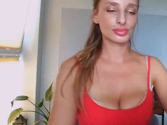 MarilynShow webcam