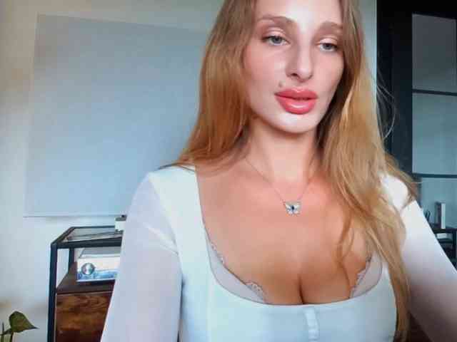 MarilynShow webcam