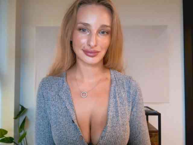 Model: MarilynShow