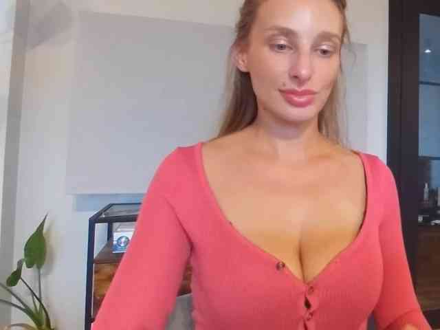 MarilynShow webcam