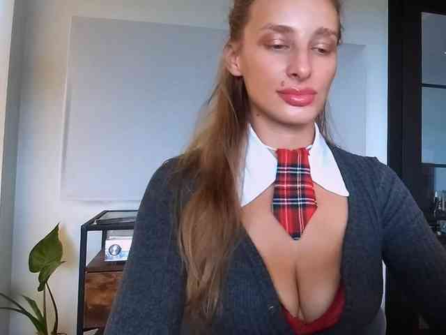 MarilynShow webcam