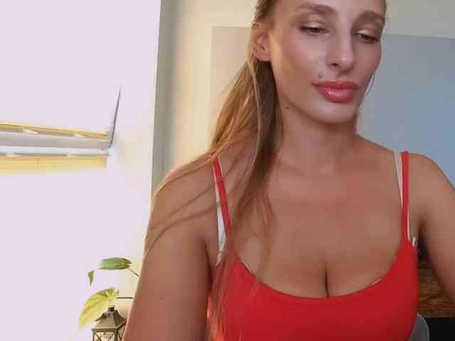 MarilynShow webcam