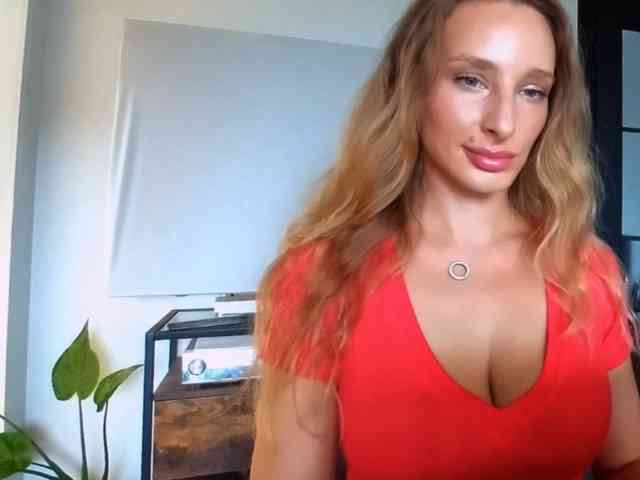 MarilynShow webcam