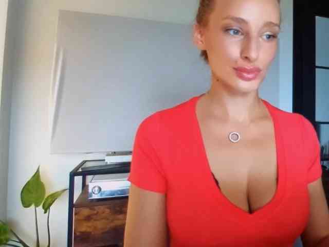 MarilynShow webcam