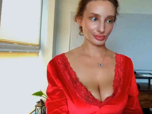 MarilynShow Live Webcam on BongaCams