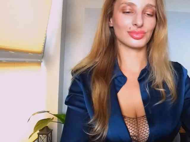 MarilynShow webcam