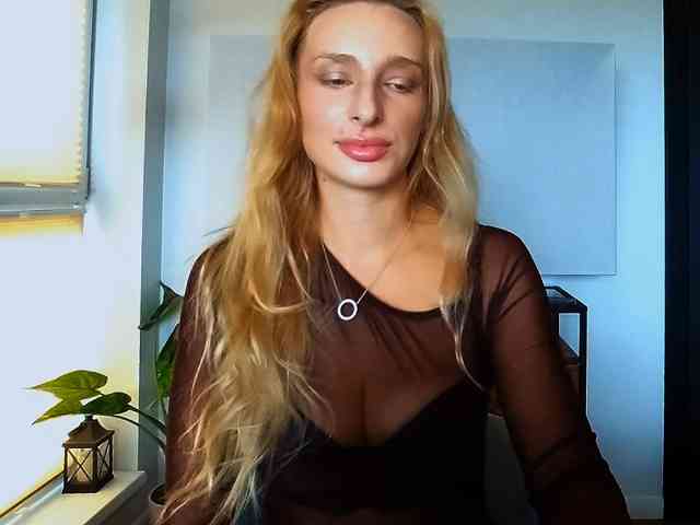 MarilynShow webcam