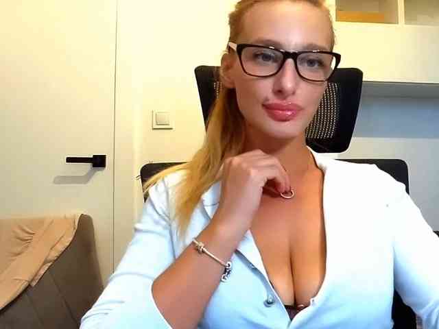 MarilynShow webcam