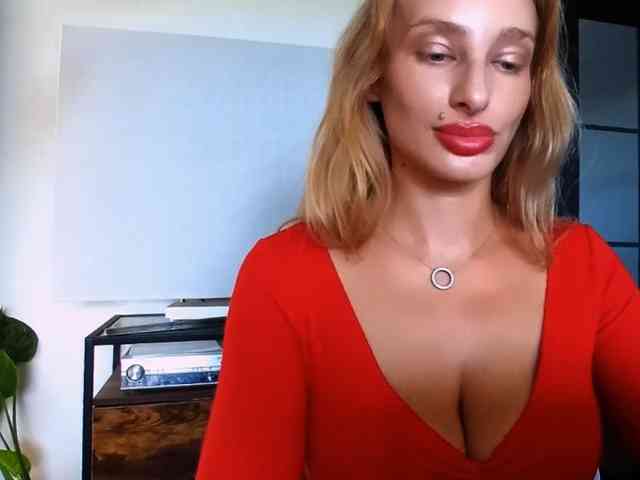 MarilynShow webcam