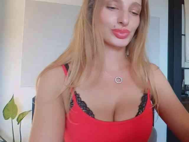 MarilynShow webcam