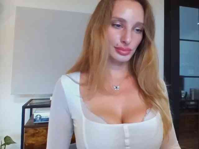 MarilynShow webcam