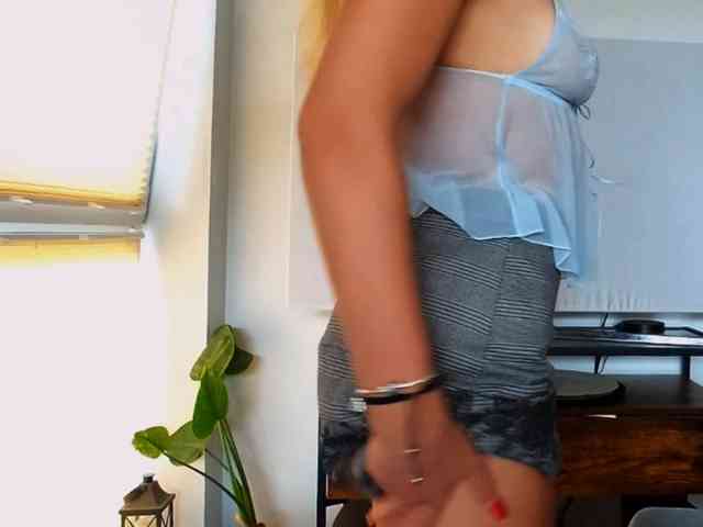 MarilynShow webcam