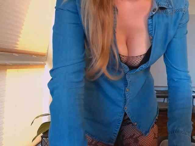 MarilynShow webcam
