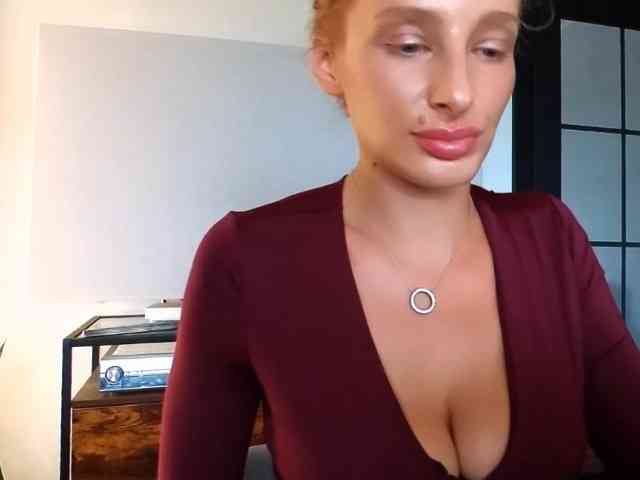 MarilynShow webcam