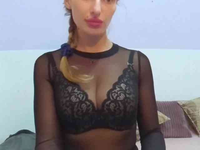 MarilynShow webcam