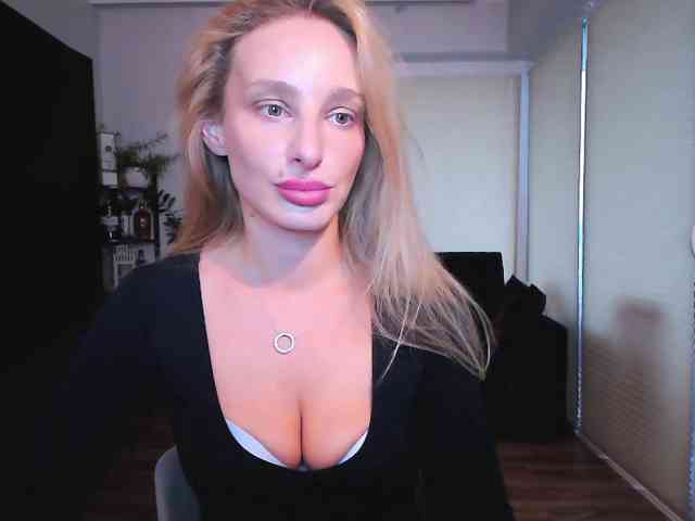 MarilynShow webcam