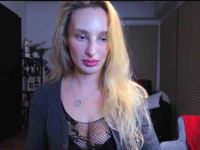 Model: MarilynShow